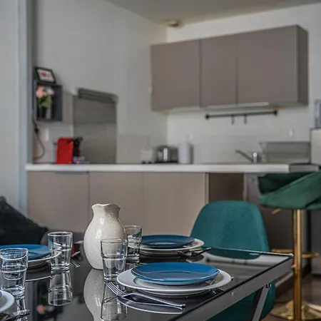 R'apparts Le Petit Grenoblois - Gare Appartement